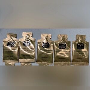 Kedma Restoring Day Cream w/Retinol & Dead Sea Minerals 5 Packs ~ Retail $199